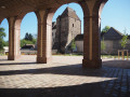 Le Ch&acirc;teau de Senonches vu des Halles