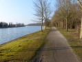 Le Chemin de halage du Canal de la Deûle, entre Don et Billy-Berclau