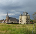 Le donjon de Bours