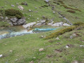 Le gave et ses nuances de bleu. Le gave et ses nuances de bleu.