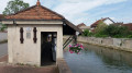 Le lavoir de Mirebeau sur Béze