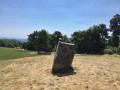 Le Menhir de Freydefont Le Menhir de Freydefont