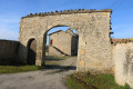 Le Porche d'entrée du Logis de Teillé