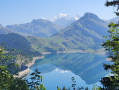 Le reflet du Mont Blanc dans l'eau du lac