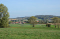 Le village de Berthen et le Mont Noir