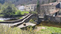 Le village de Plaisance, au bord de la Mare
