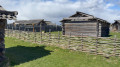 Le village m&eacute;di&eacute;val reconstitu&eacute; de Kernavė