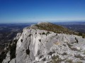 La Sainte-Victoire durch das Gestein von Clapier