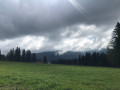 La Grotte aux Fées et ses magnifiques paysages entre Suisse et France