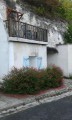 Maison dans la roche
