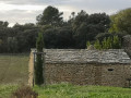 Les Bories et le Mur à Abeilles à Cornillon Confoux Les Bories et le Mur à Abeilles à Cornillon Confoux