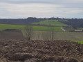 Montbrun et les Pyrénées en fond