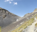 Montée dans le pierrier vers le port de Campbieil