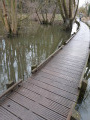 Passerelle sur le petit marais