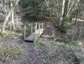 Passerelle sur le ruisseau