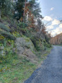 Rocher à gauche