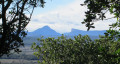 point de vue, sur votre gauche le pic St loup, à droite l'hortus