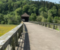 Pont couvert en bois