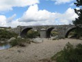 Le Pont de Monvert: vers le pont du Tarn Le Pont de Monvert: vers le pont du Tarn