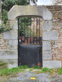 Porte de l'ancienne Abbaye de la Trinité XVIIIe