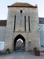 Porte fortifiée médiévale