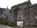 Porte triomphale de l'église de Kerlaz Porte triomphale de l'église de Kerlaz