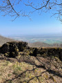 Rocher fortifié sur la montée des tranchées