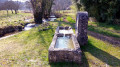Ronchaux - Une vieille fontaine-abreuvoir