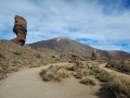 Roques de Garcia au premier plan, le Teide au fond