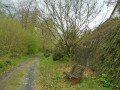 Ruhebank am Wanderweg Ruhebank am Wanderweg