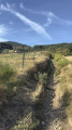 Sentier au milieu des champs &agrave; la sortie de Doizieux
