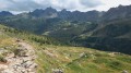 Sentier avec ces lacets juste en amont du carrefour de La Replate