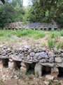 Mur des Abeilles, crêtes du Défens d'Eyguières et Grottes de Calès