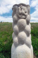 Skulptur mit Friedenstaube