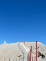Ventoux from the south: forests and rocks Ventoux par la face sud : forêts et pierres