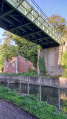 sous le pont du ravel enjambant l'ancien canal