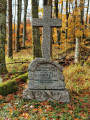 Tombe