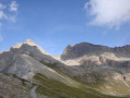 Tête de l'Enchastraye depuis le col de Pouriac Tête de l'Enchastraye depuis le col de Pouriac