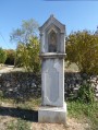 Un oratoire à la sortie de Rians