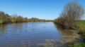 Un petite étendue d'eau le long du parcours