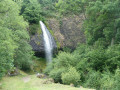 une belle cascade. une belle cascade.