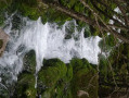 une cascade dans un lieu pitorecque que du bonheur