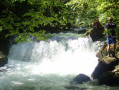 une des tres nombreuses cascades