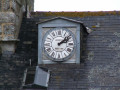 Vieille horloge extérieure