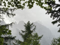 Vu depuis le chemin du retour dans la vallée sur les montagnes.