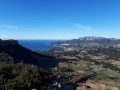 Vue de cassis et les calanques depuis la couronne de Charlemagne