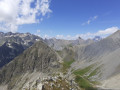 Vue du col de Gouiran depuis le Puy Rivarol