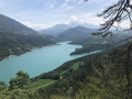 Vue panoramique sur l'avancée rocheuse