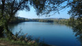 Vue sur l'étang de Salcys