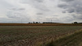 Vue sur la plaine de Jouars et l'église.